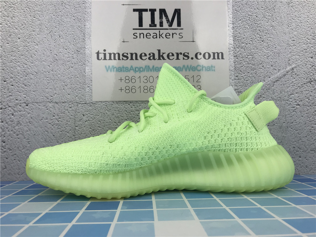 Yeezy Boost 350 V2 GID Glow - EG5293